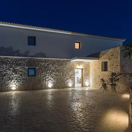 Indigo * Agios Nikolaos (Zakynthos)